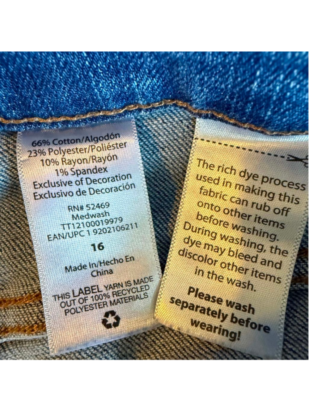 Women's Time and Tru Blue Jean Shorts Plus Size 16 - Picture 5 of 7